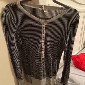 Roxy sweater